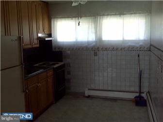 22 Gingerbush Road Levittown, PA 19057 - Photo 5 of 6 Gallery Image 5