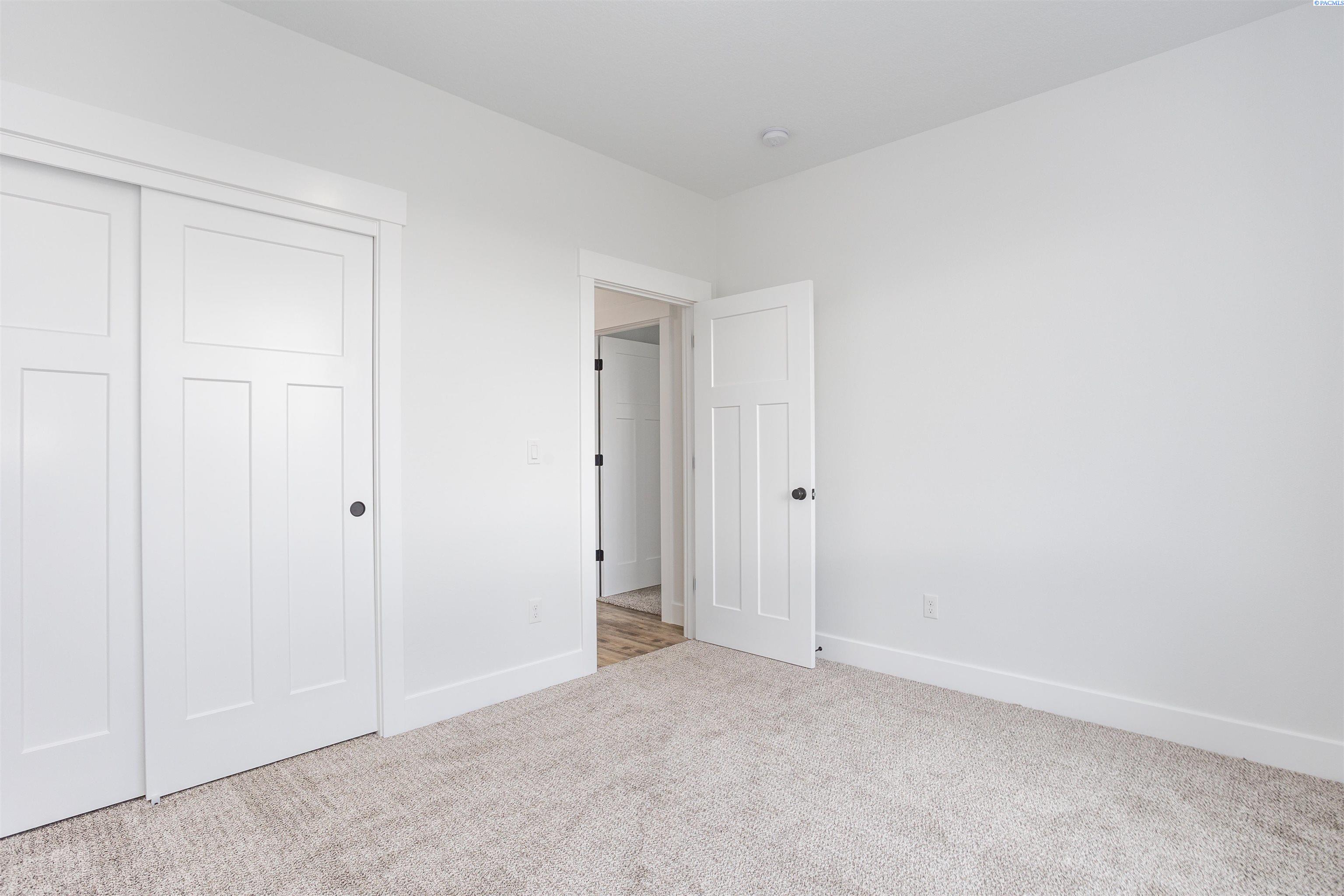 211 West Brant Rd Prairie Benton City, WA 99320 - Photo 16 of 30 Gallery Image 16