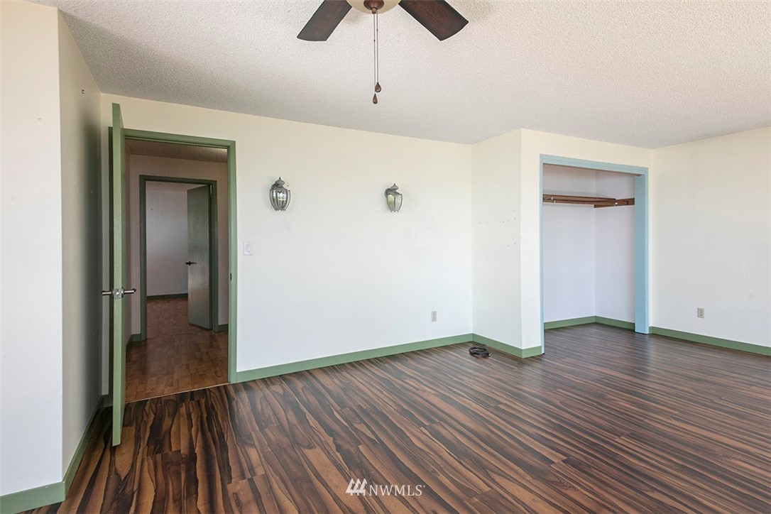 2657 North Bluff Road Greenbank, WA 98253 - Photo 21 of 40 Gallery Image 21