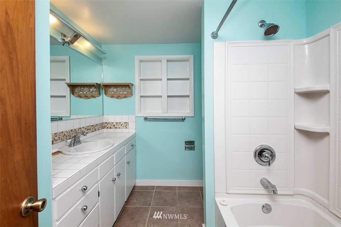 2657 North Bluff Road Greenbank, WA 98253 - Photo 26 of 40 Gallery Image 26