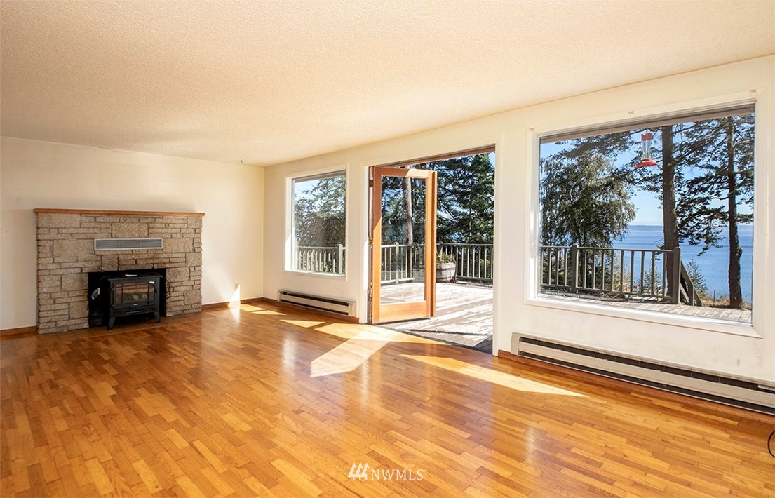 2657 North Bluff Road Greenbank, WA 98253 - Photo 9 of 40 Gallery Image 9
