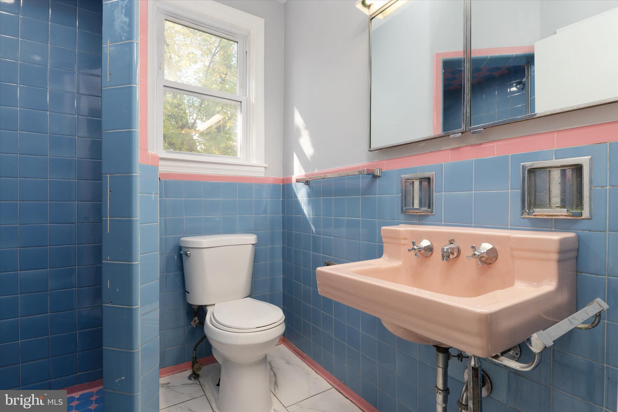 15 Linden Terrace Baltimore, MD 21208 - Photo 15 of 44