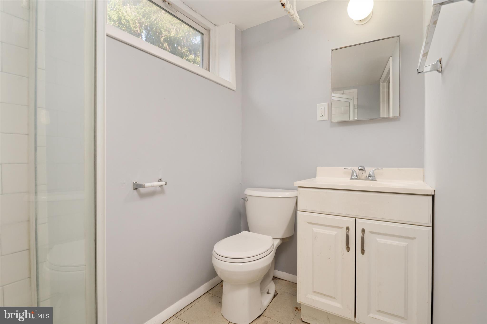 15 Linden Terrace Baltimore, MD 21208 - Photo 26 of 44