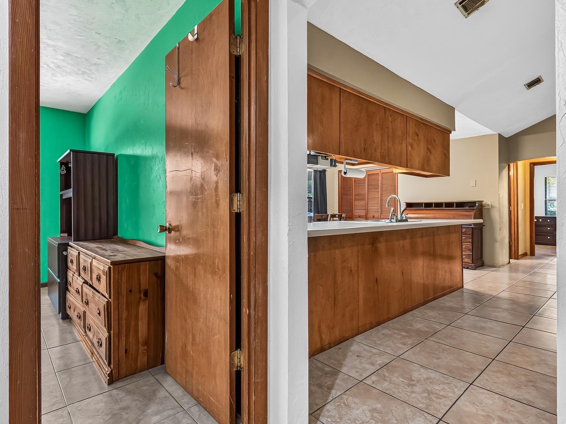 1792 Folkstone Road Tallahassee, FL 32312 - Photo 23 of 42 Gallery Image 23