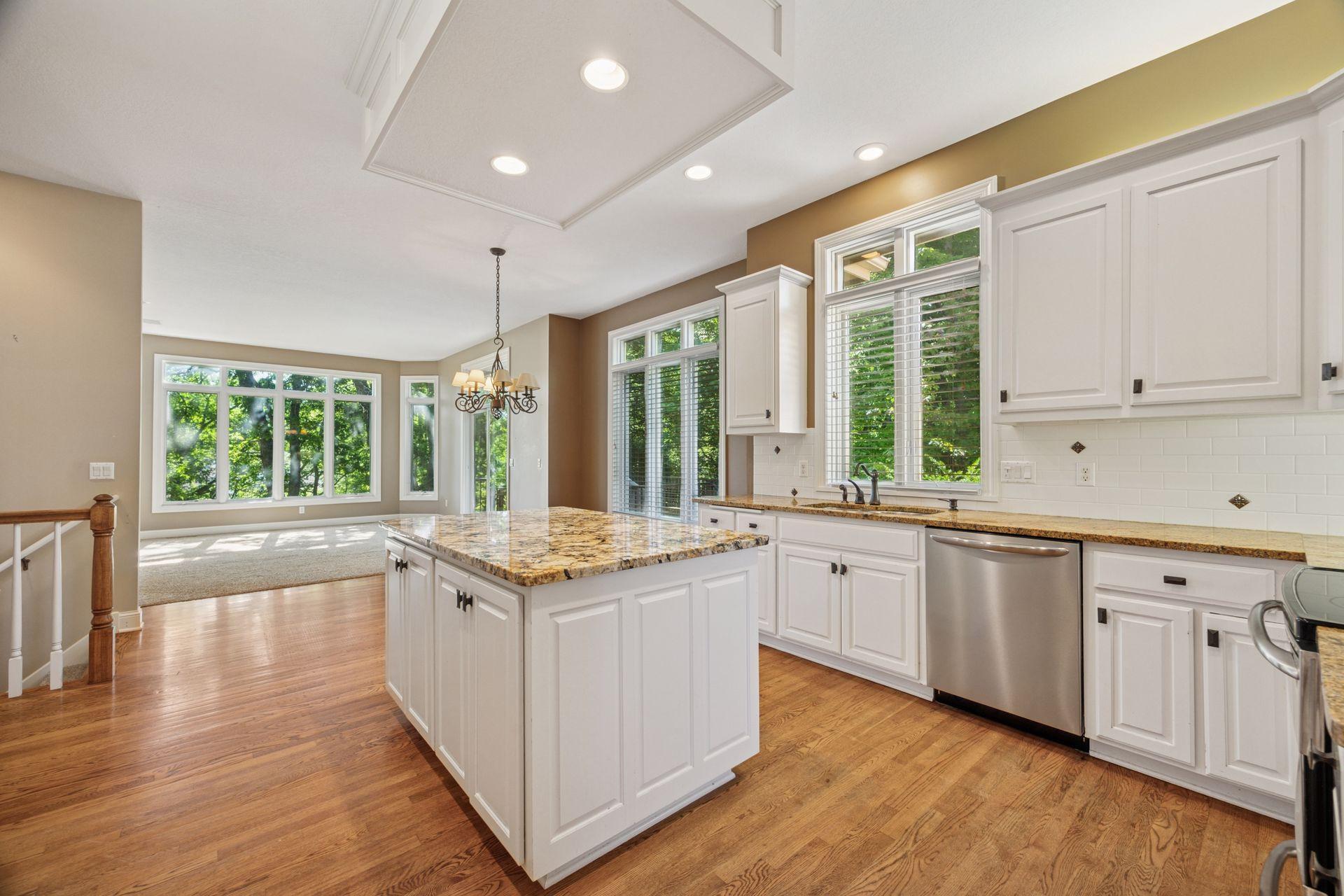 2058 Royale Drive Eagan, MN 55122 - Photo 24 of 52