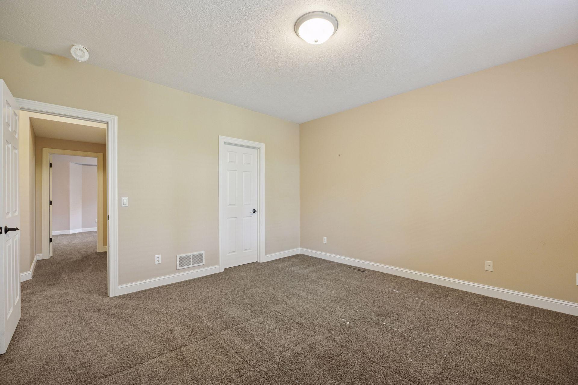 2058 Royale Drive Eagan, MN 55122 - Photo 46 of 52