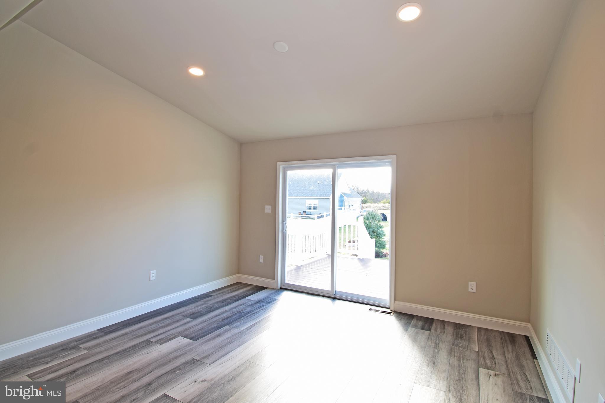 29 Hubbardton Court Sinking Spring, PA 19608 - Photo 4 of 12 Great Room