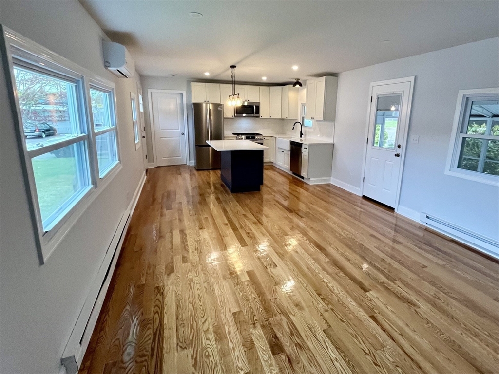 10 Holly Road Taunton, MA 02780 - Photo 17 of 28 Gallery Image 17