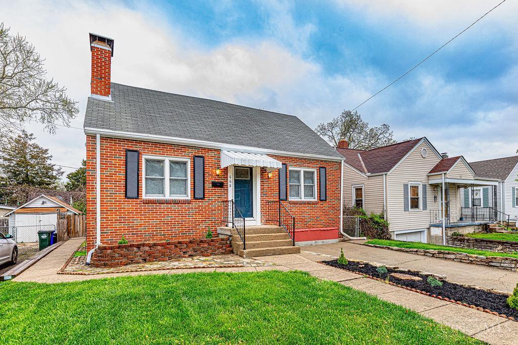 668 Ridgewood Avenue Hamilton, OH 45013 - Photo 1 of 37 Gallery Image 1