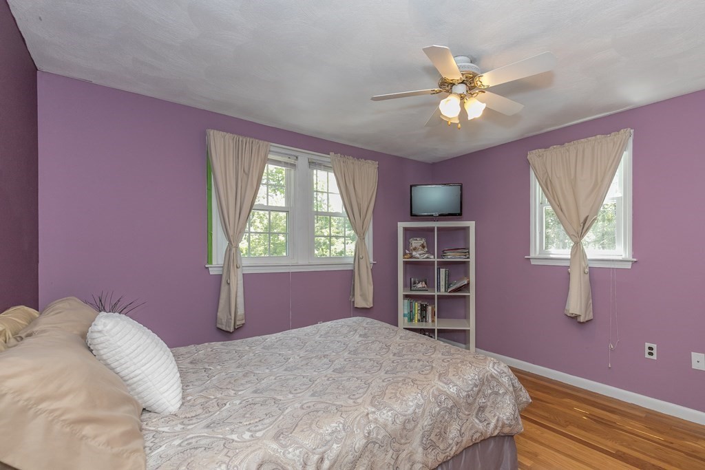 13 Pinetree Road Billerica, MA 01821 - Photo 14 of 38 Gallery Image 14