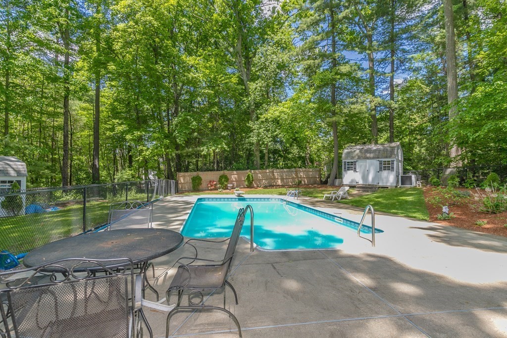 13 Pinetree Road Billerica, MA 01821 - Photo 31 of 38 Gallery Image 31