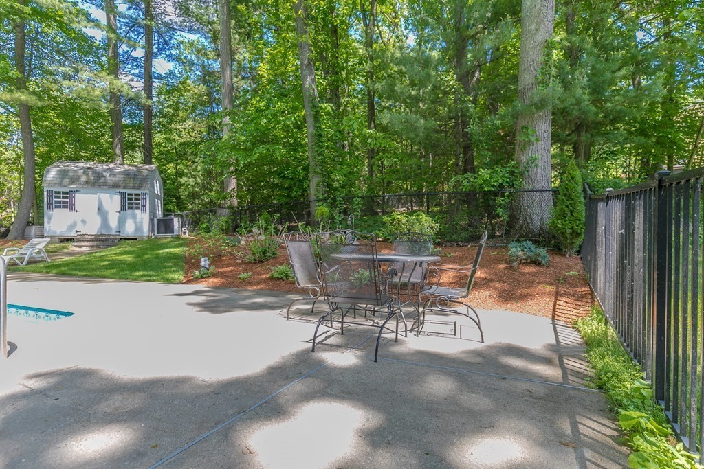13 Pinetree Road Billerica, MA 01821 - Photo 32 of 38 Gallery Image 32