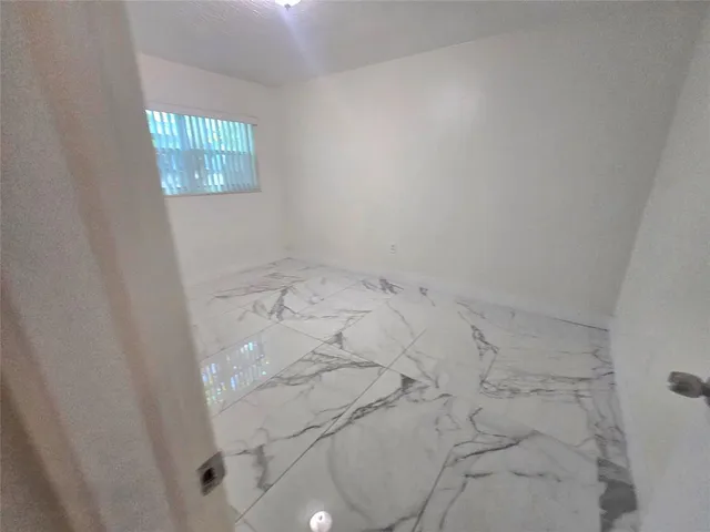 $3,300 | 2217 Grant Street, Hollywood, FL 33020