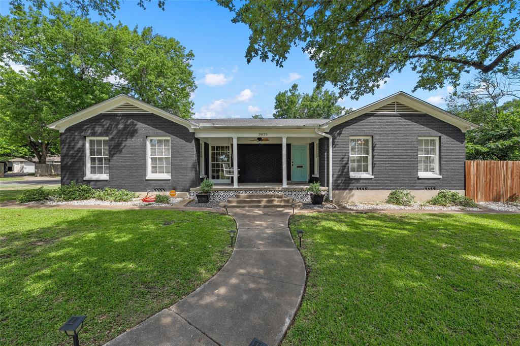 3025 Colcord Avenue Waco, TX 76707 - Photo 2 of 39