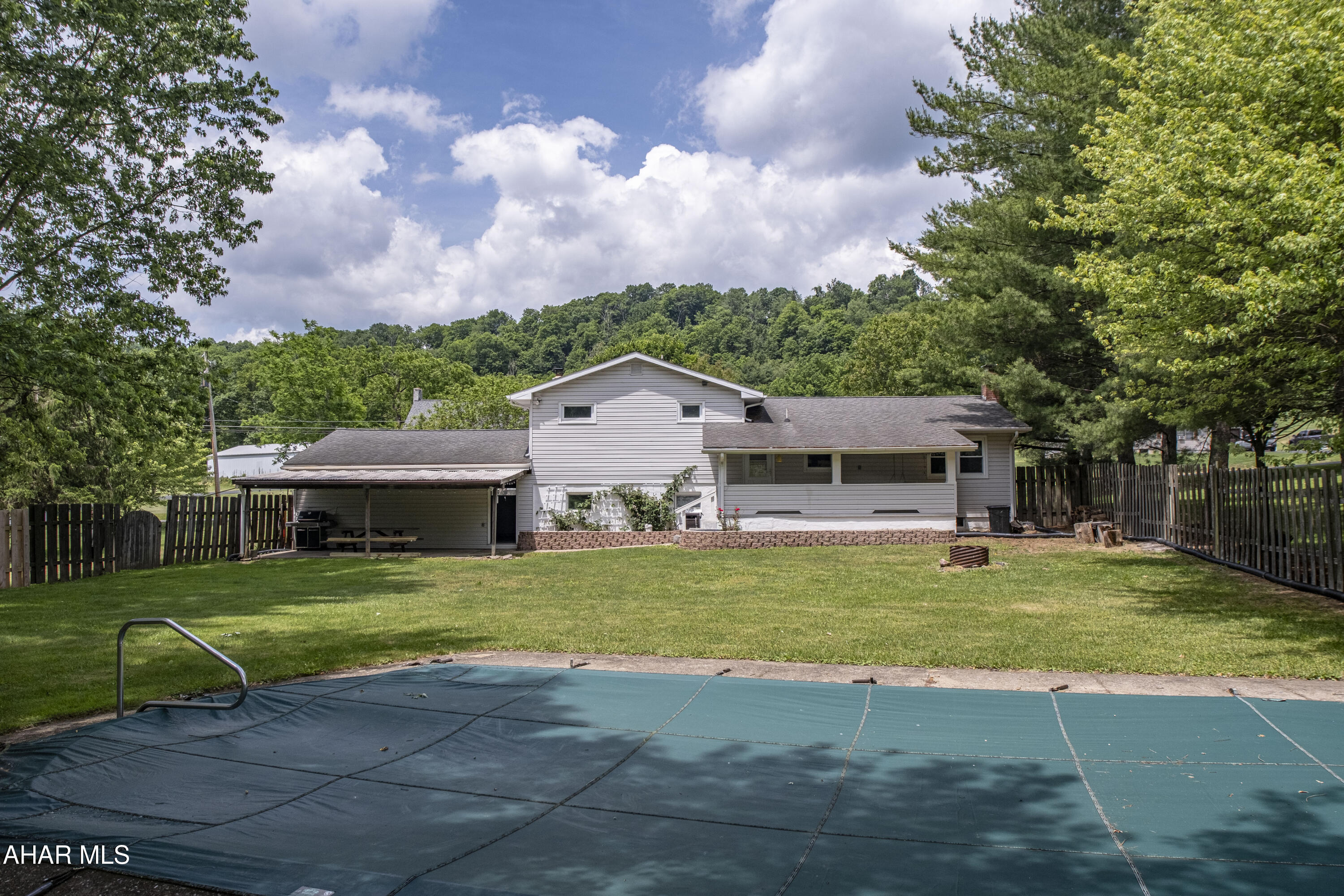 148 Turkey Valley Road Hollidaysburg, PA 16648 - Photo 6 of 41