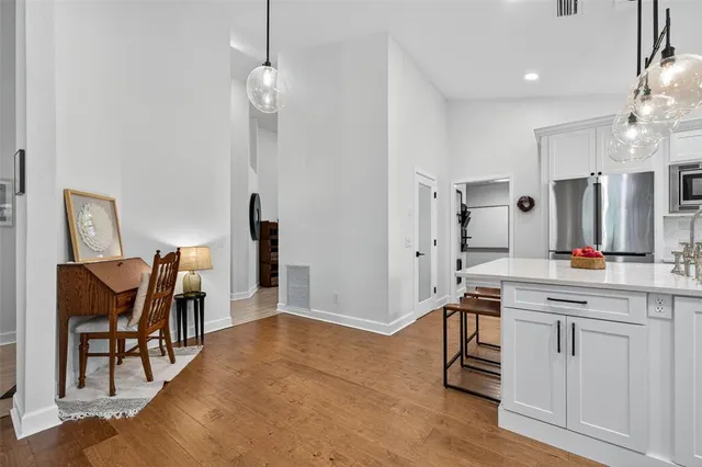 $850,000 | 4311 Ave Cannes, Lutz, FL 33558