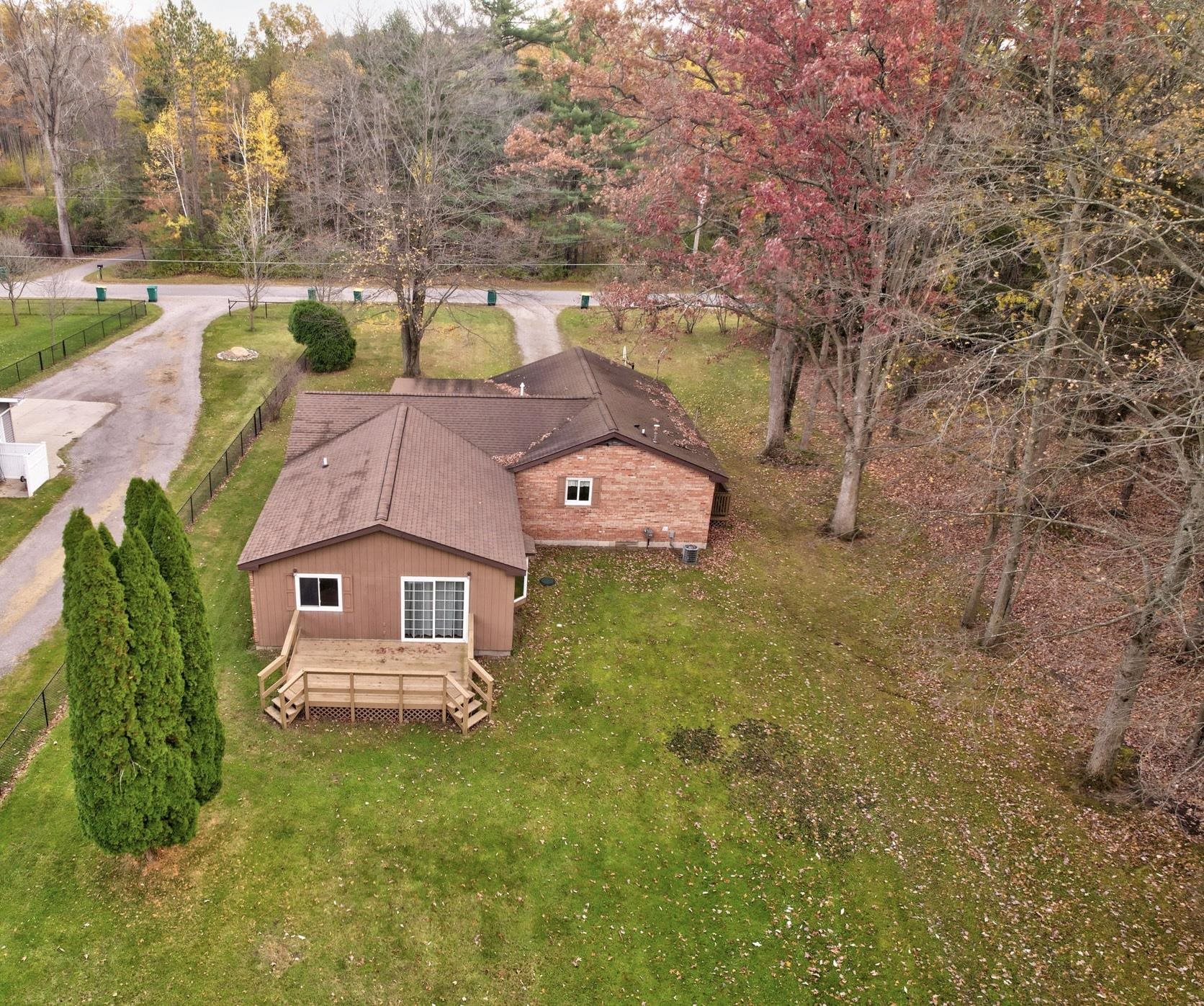 9750 Marshall Road Birch Run, MI 48415 - Photo 36 of 42 50193159-2535a444-b423-47cd-964a-4318316a8cd6.JPG