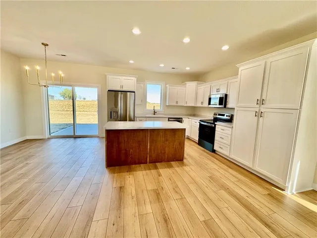 $390,000 | 1321 West 19th Street, Maryville, MO 64468