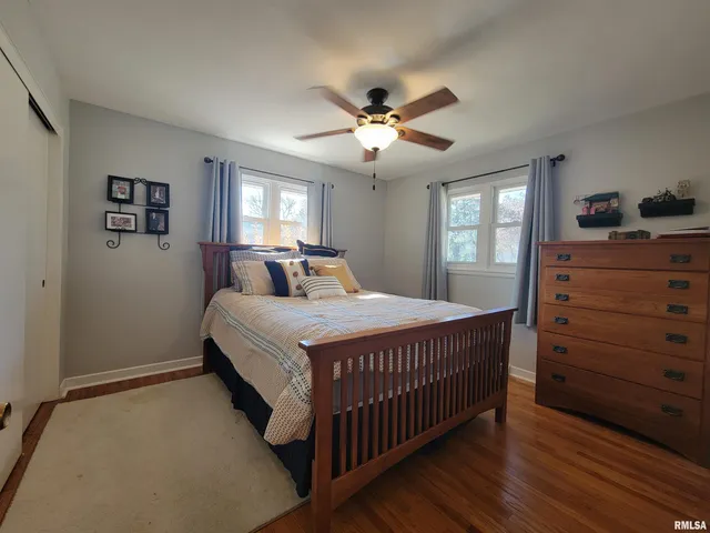 $259,900 | 1713 Valle Vista Boulevard, Pekin, IL 61554