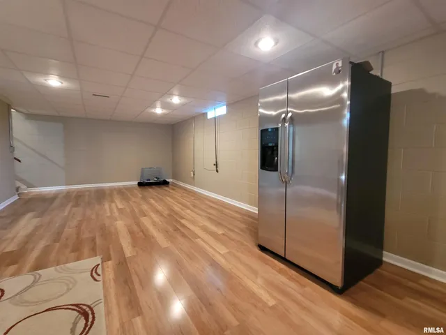 $259,900 | 1713 Valle Vista Boulevard, Pekin, IL 61554