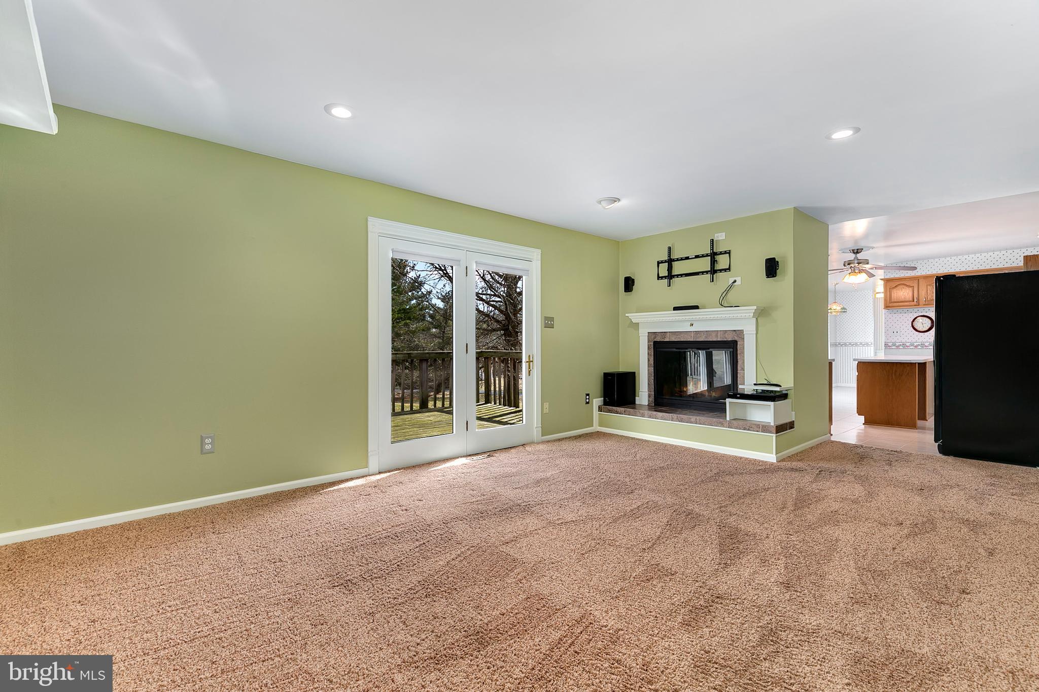 13377 Triadelphia Road Ellicott City, MD 21042 - Photo 14 of 35 Gallery Image 14