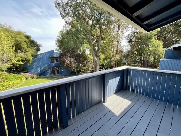 $2,700 | 249 Boardwalk Avenue, Unit E, San Bruno, CA 94066