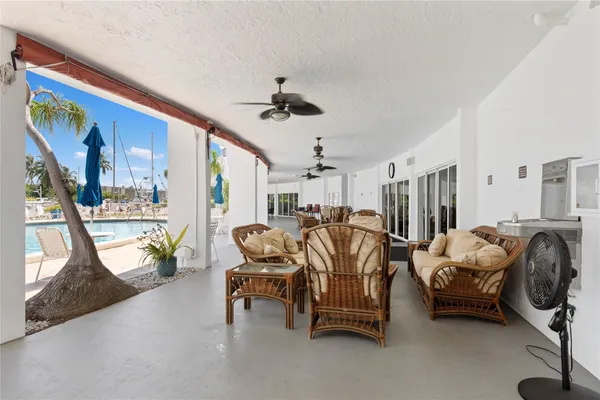 $224,500 | 2731 Northeast 14th Street Causeway, Unit 710, Pompano Beach, FL 33062