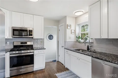$419,900 | 9111 Moritz Avenue, Brentwood, MO 63144
