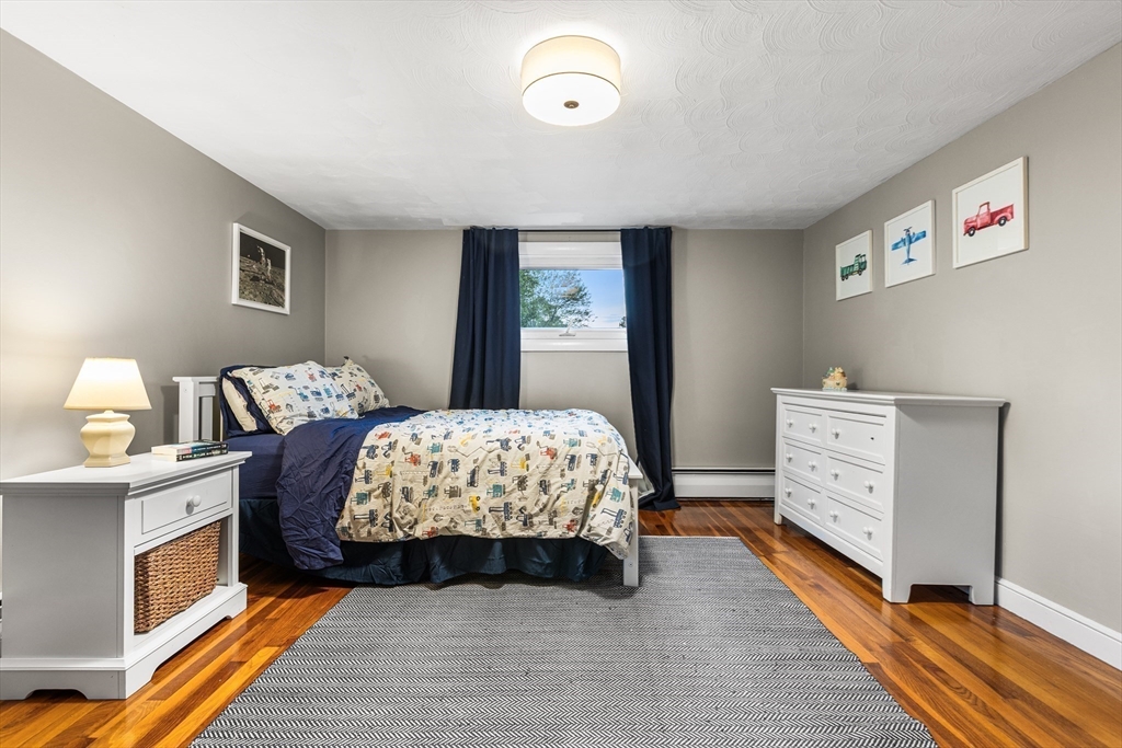 49 Springvale Road Reading, MA 01867 - Photo 18 of 42 Gallery Image 18