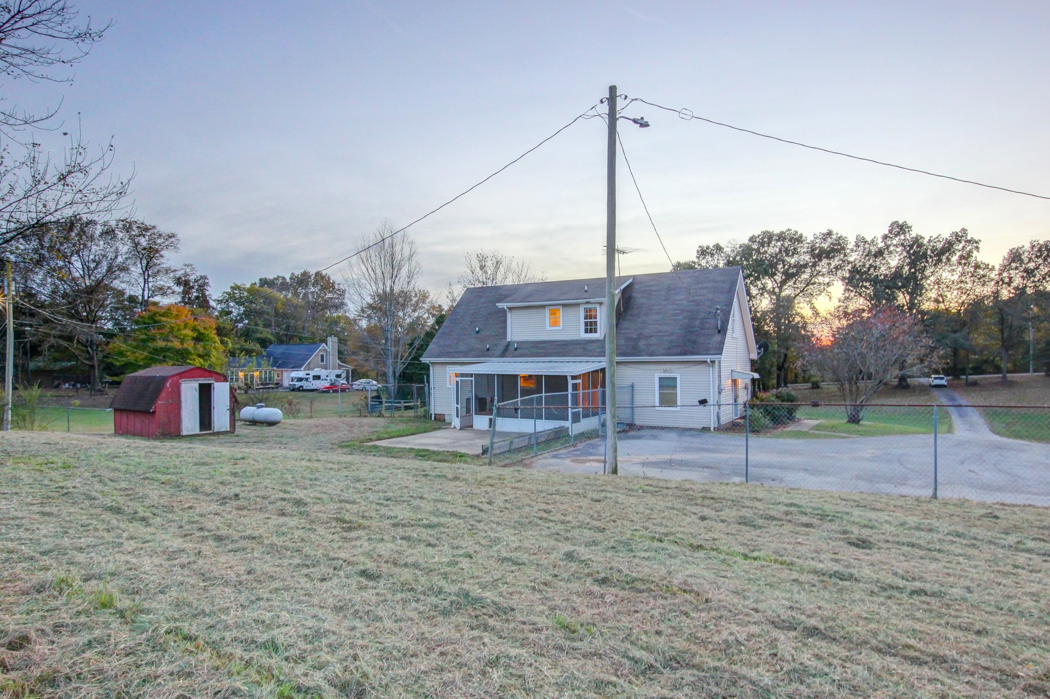 4785 Chester Harris Road Woodlawn, TN 37191 - Photo 4 of 35 Gallery Image 4