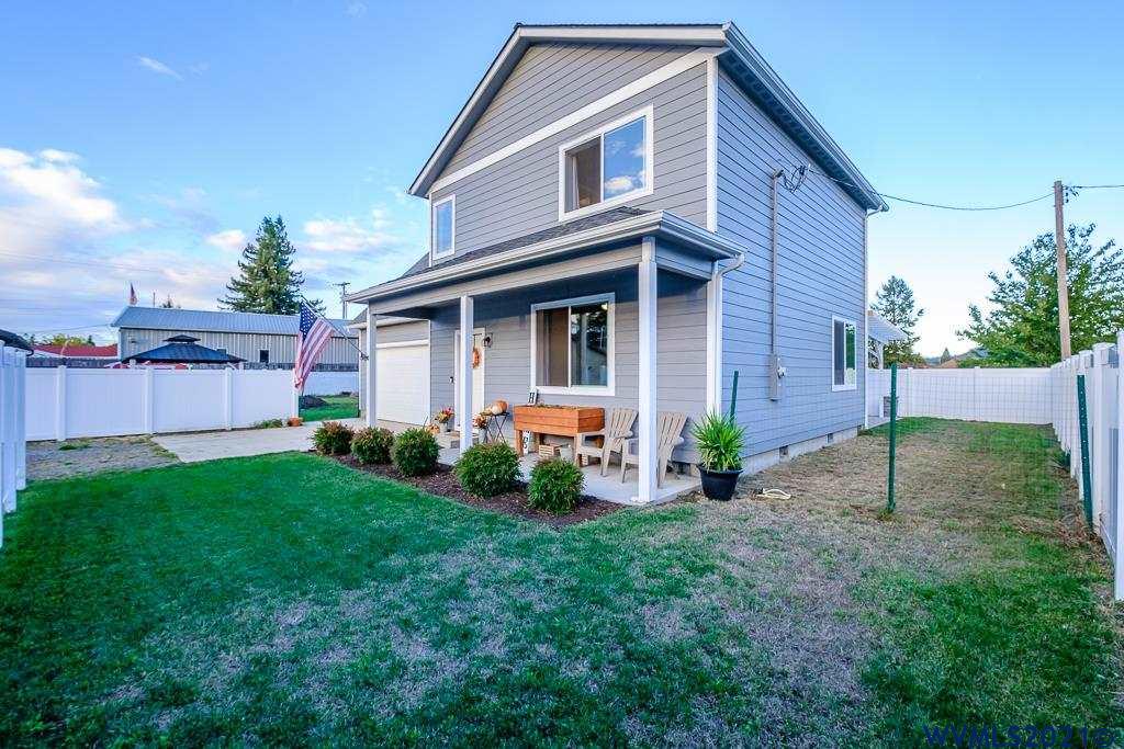 1145 South 9th Street Lebanon, OR 97355 - Photo 4 of 42