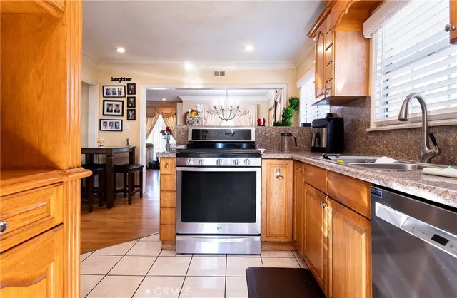 $1,199,000 | 9356 Farm Street, Downey, CA 90241