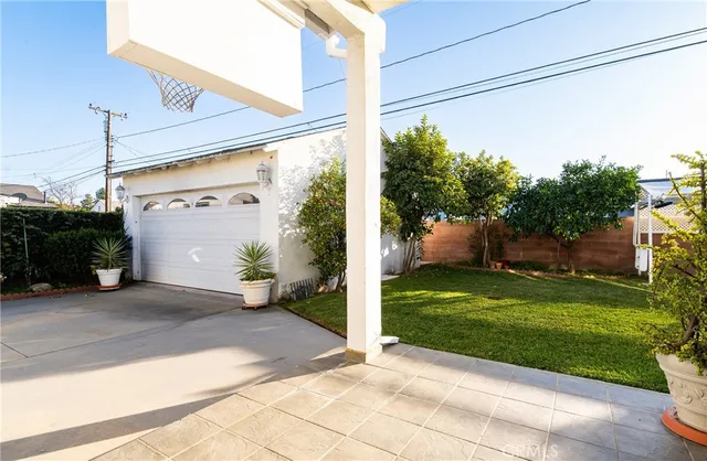 $1,199,000 | 9356 Farm Street, Downey, CA 90241