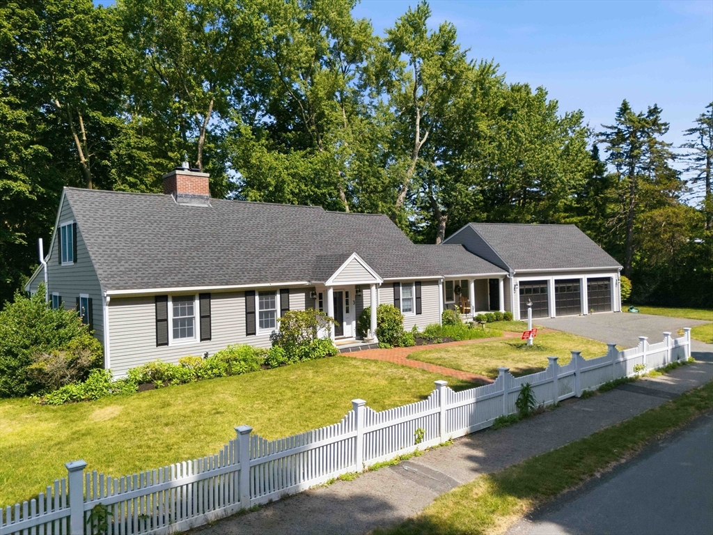 3 Sprague Road Wellesley, MA 02481 - Photo 23 of 42