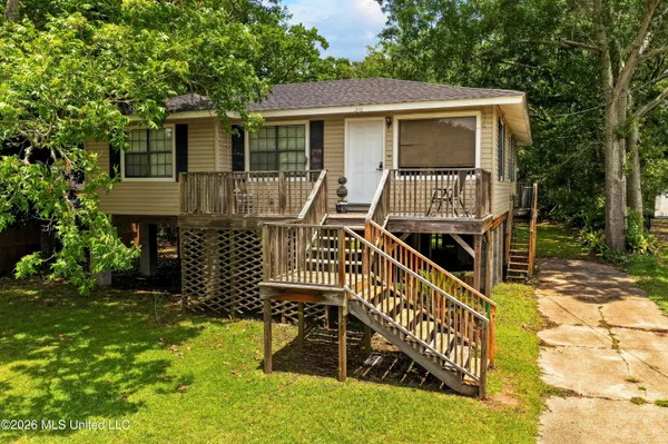 $149,000 | 1210 11th Street, Pascagoula, MS 39567