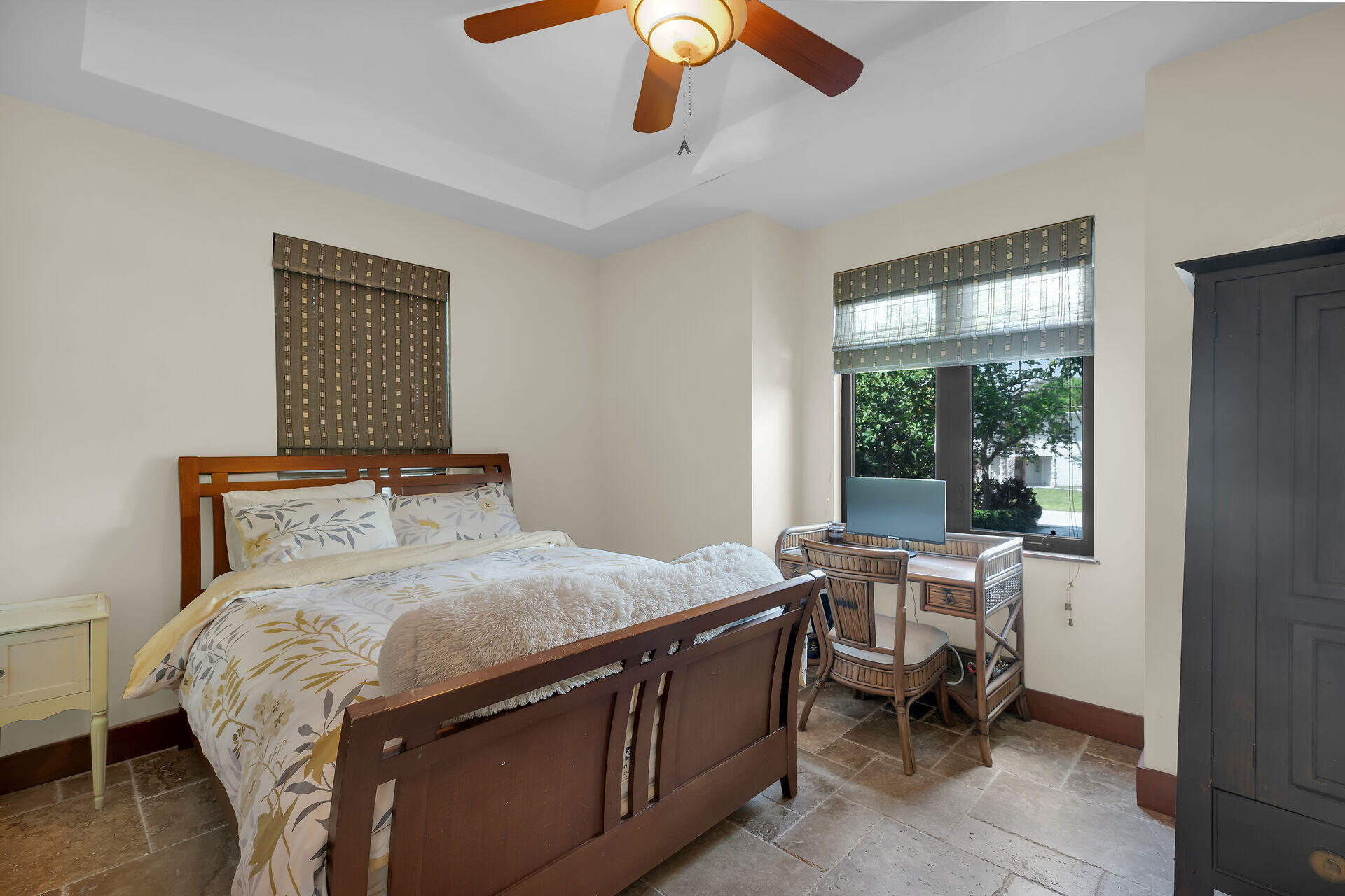352 Sound Drive Key Largo, FL 33037 - Photo 17 of 61 Guest bedroom