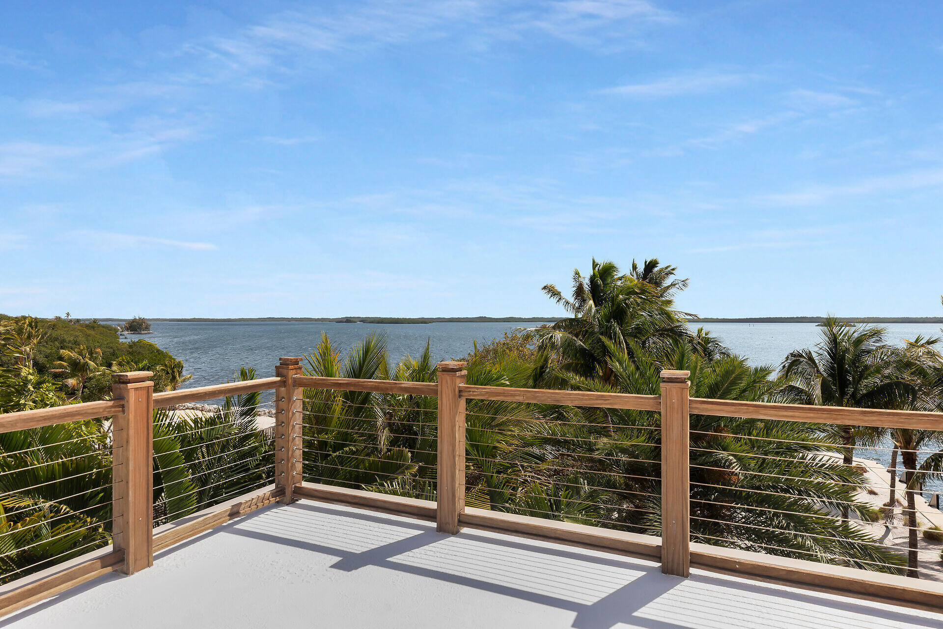 352 Sound Drive Key Largo, FL 33037 - Photo 34 of 61 Rooftop deck