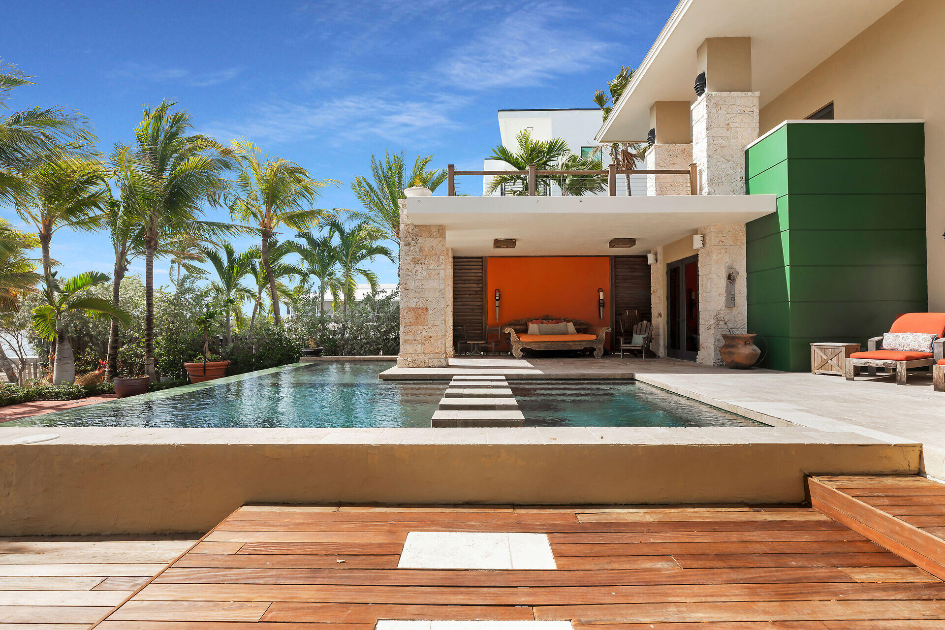 352 Sound Drive Key Largo, FL 33037 - Photo 40 of 61 Cool pool!