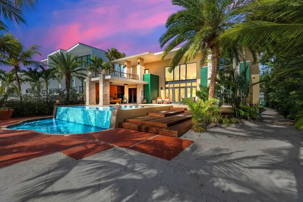 $5,199,000 | 352 Sound Drive, Key Largo, FL 33037