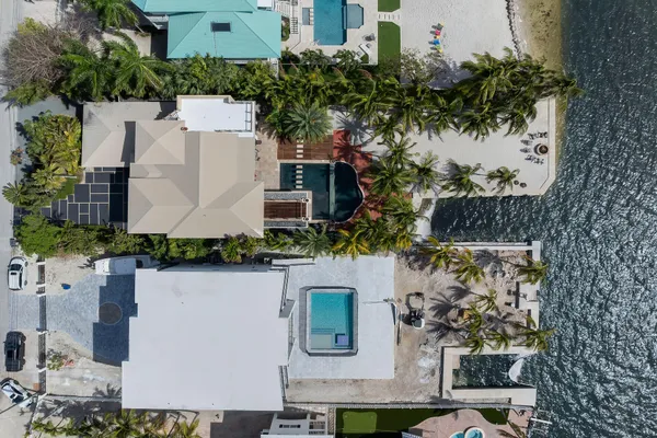 $5,199,000 | 352 Sound Drive, Key Largo, FL 33037