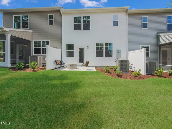 $414,435 | 234 Deercroft Drive, Apex, NC 27539