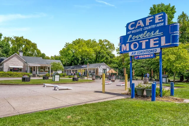 $739,500 | 7600 River Fork Drive, Nashville, TN 37221