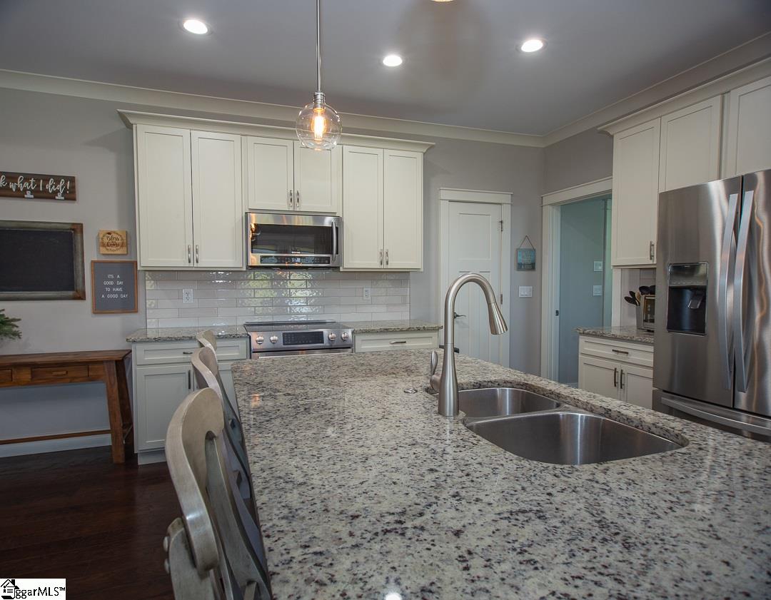 45 Styles Road Travelers Rest, SC 29690 - Photo 6 of 30