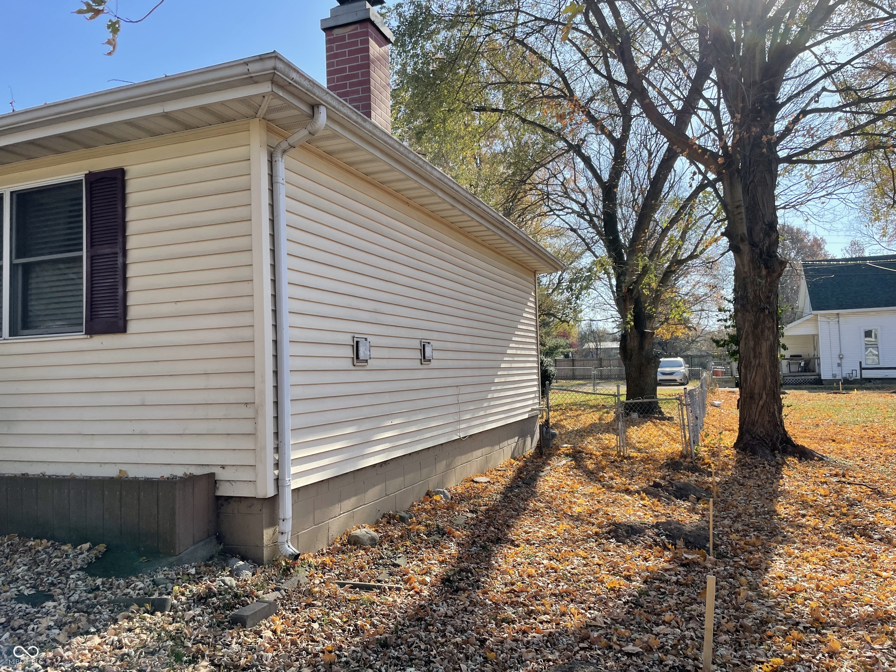 1012 Liberty Street Covington, IN 47932 - Photo 5 of 54