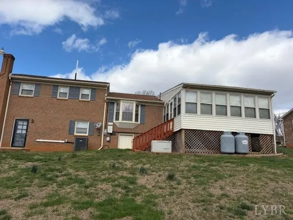 $359,900 | 270 Crestview Drive, Rustburg, VA 24588