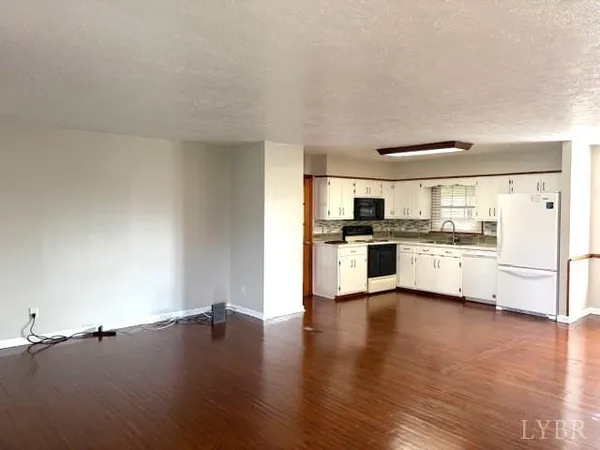 $359,900 | 270 Crestview Drive, Rustburg, VA 24588