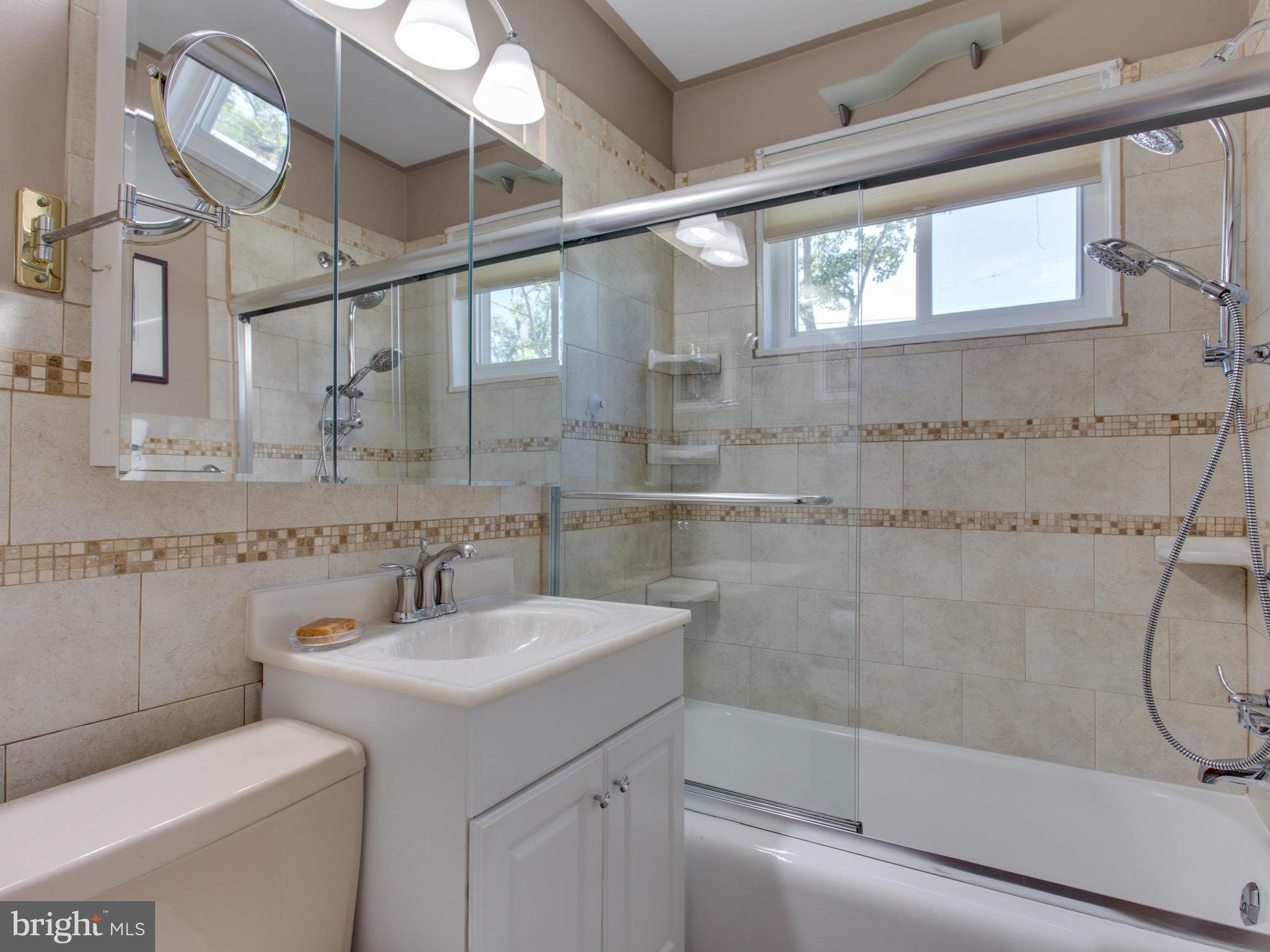 1616 Parham Road Silver Spring, MD 20903 - Photo 13 of 22 Bath 1st Level