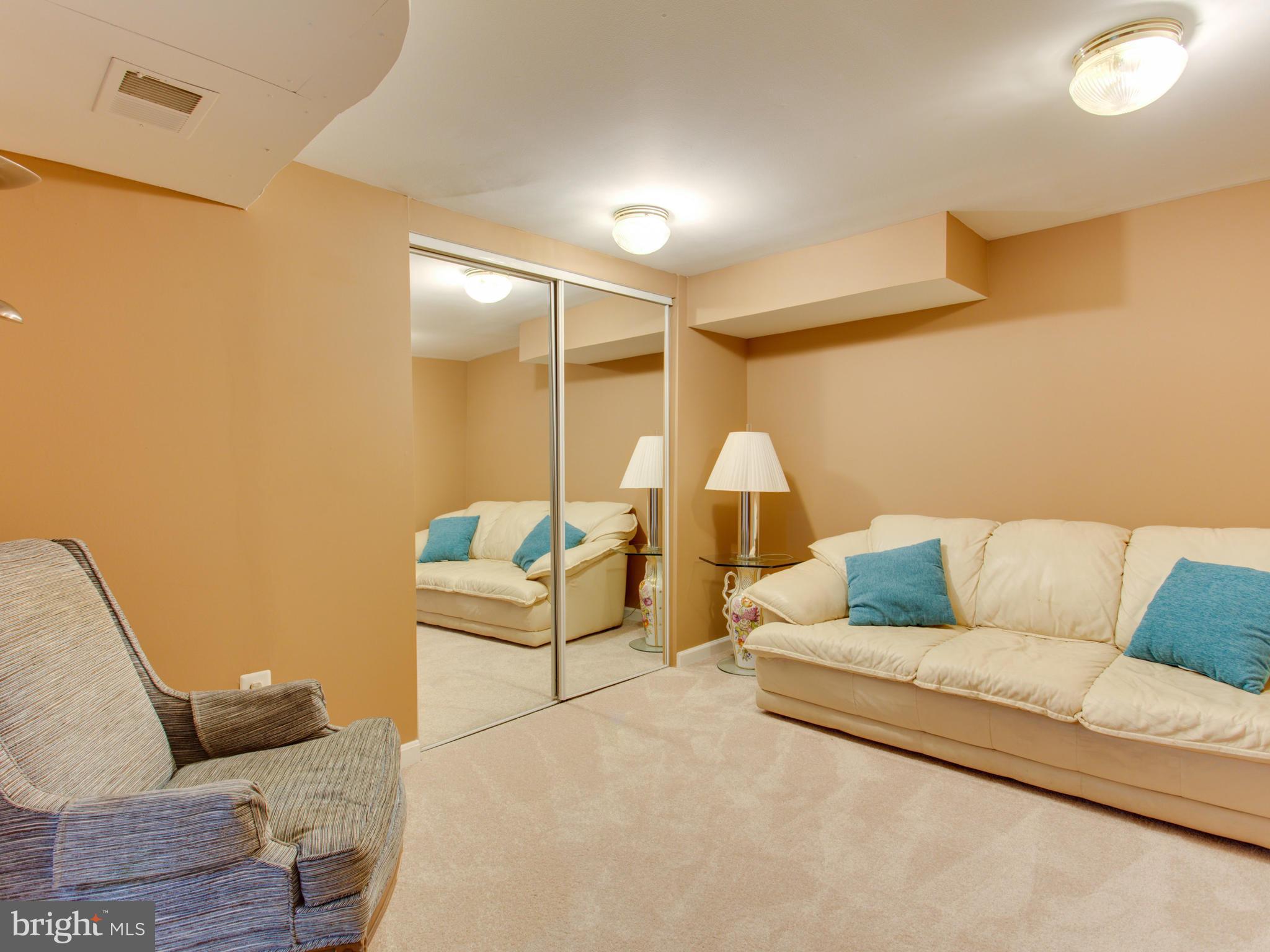 1616 Parham Road Silver Spring, MD 20903 - Photo 20 of 22 Den/Office/Bonus Room