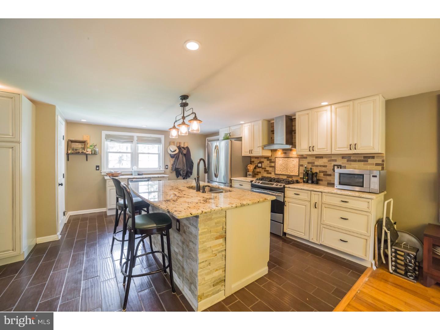 152 Beulah Road Doylestown, PA 18901 - Photo 7 of 25 Kitchen