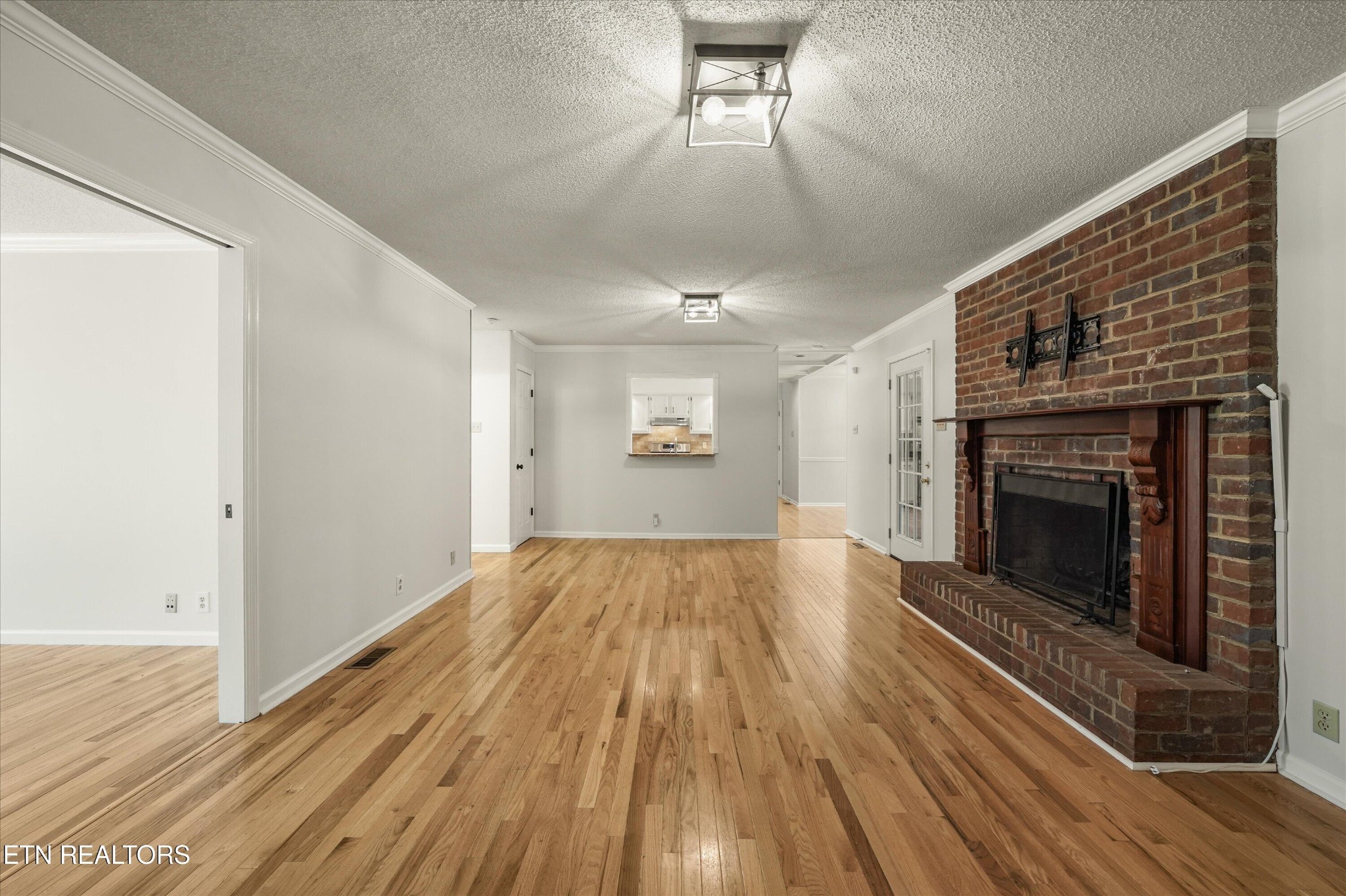 8621 Nubbin Ridge Road Knoxville, TN 37923 - Photo 6 of 40 Gallery Image 6